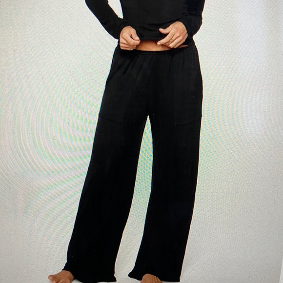 Soft Rib Wide Leg Pant - Picture 6 of 6